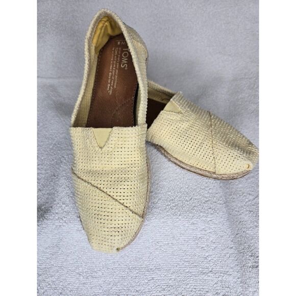 TOMS Womens Shoes Size 8 Yellow Espadrille Slip-On Loafer Comfort Casual 141211 - Picture 1 of 5